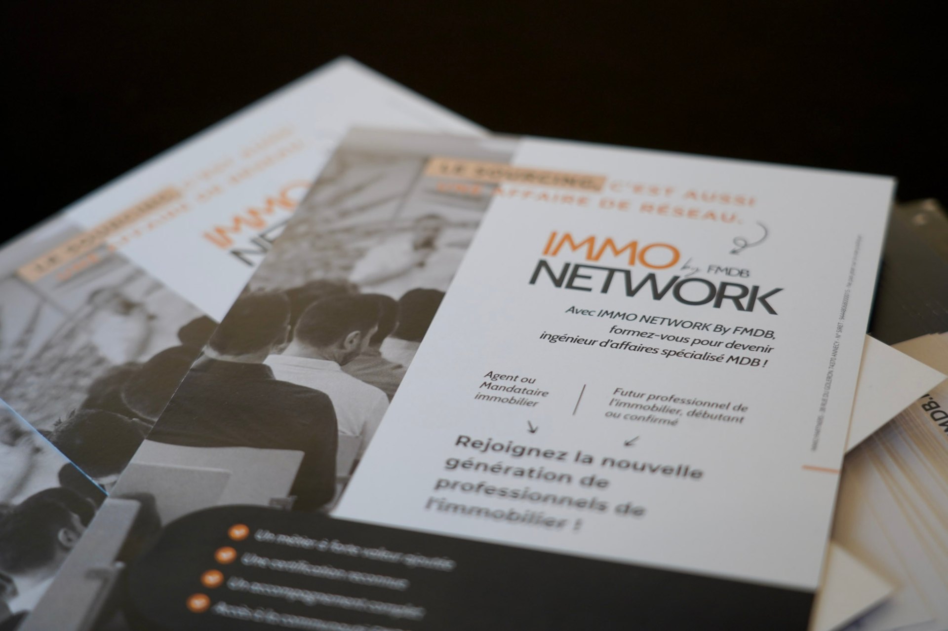 Brochures IMMO NETWORK by FMDB